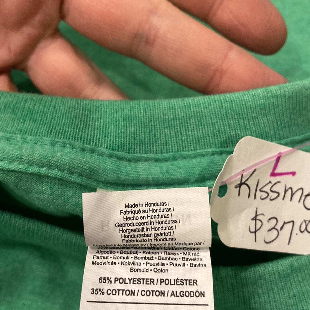 NWT Large “Kiss Me I’m Texish” Texas Irish Green Tee (ABBA) - Picture 5 of 9